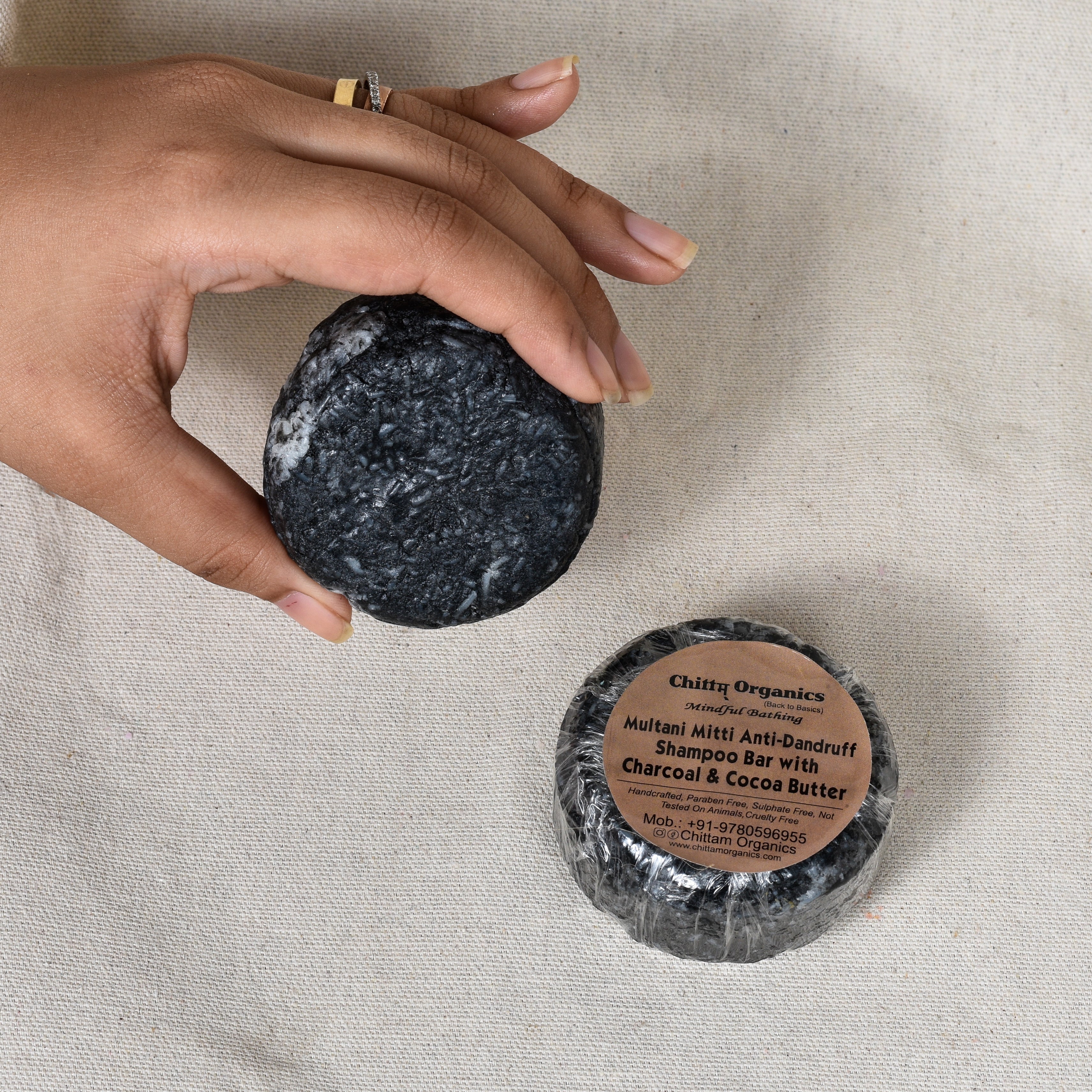 SHAMPOO BAR CHARCOAL, MULTANI MITTI, GINGER AND COCOA BUTTER