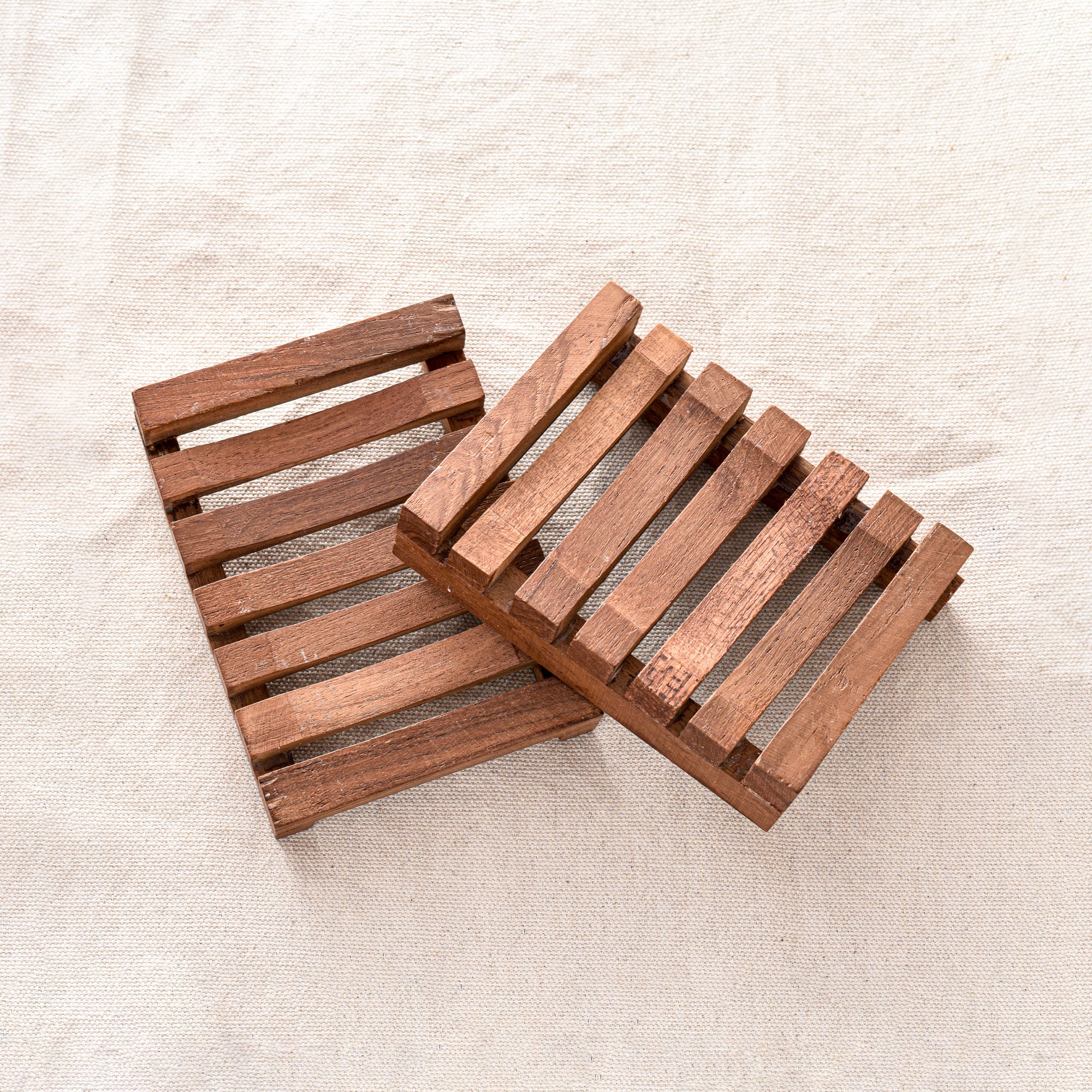 INDIAN ROSEWOOD SOAP DISH